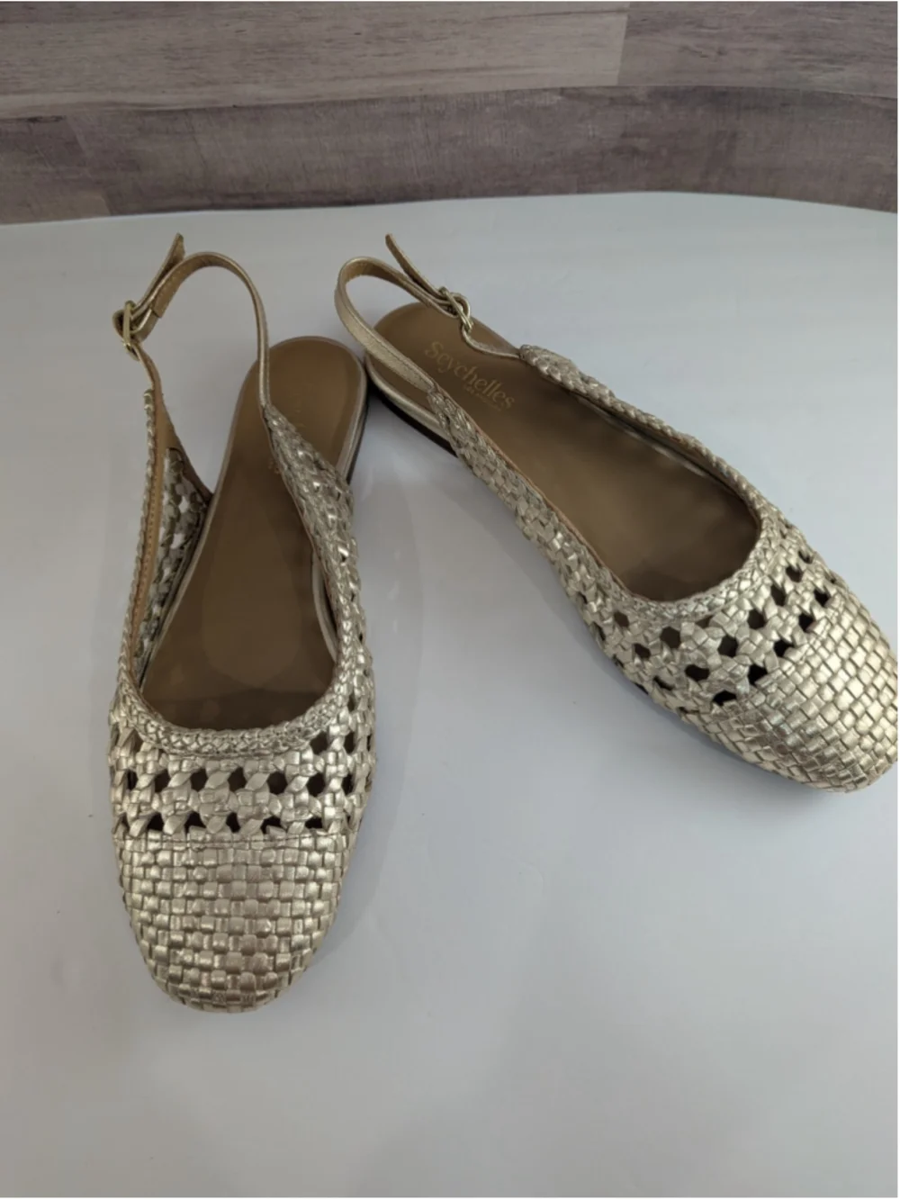 Women's Seychelles Gold Woven Slingback 8/5 Flats